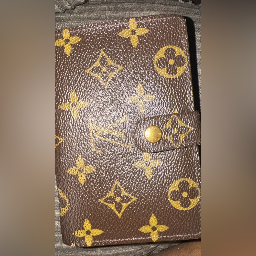 Authentic French Kiss Wallet